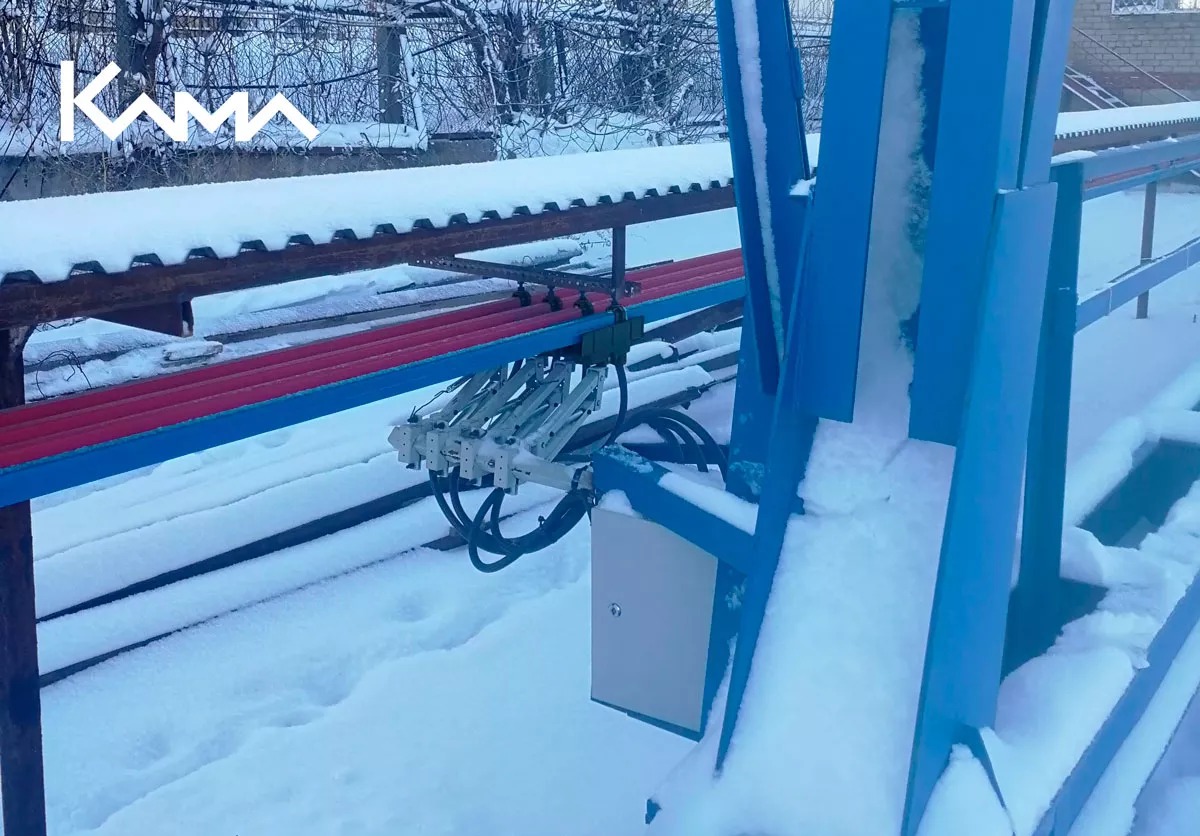 Закрытый троллейный шинопровод КАМА для питания козлового крана
